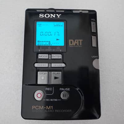 Sony PCM-M1 legendary professional-grade Digital Audio Tape (DAT) recorder 2000 - Excellent image 9