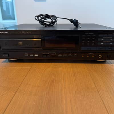 Pioneer PD-7100 1988-1989 image 3