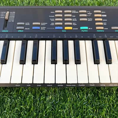 Casio SK-1 32-Key Sampling Keyboard 1986 - Black image 3