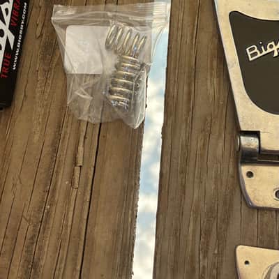 Bigsby B700 Vibrato Tailpiece Kit Vibramate 2010s - Aluminum tremolo whammy bar kit Les paul image 7