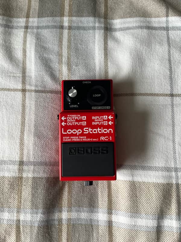 Boss RC-1 Loop Station 2014 - Present - Red image 1