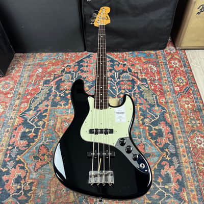 Fender Traditional II 60s Jazz Bass Tuxedo - 2024 image 12