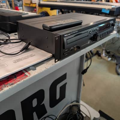 TASCAM CD-RW700 image 5