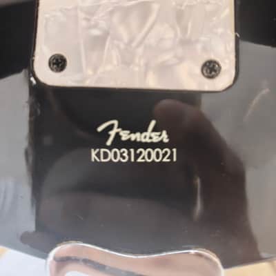 Fender FV-1 Electric Violin (2003) - Black image 3