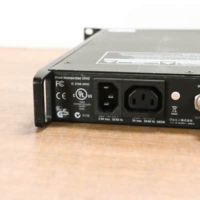 Shure UR4D Wireless Receiver w/ two UR2/SM58 Handheld Mics - L3 Band CG0128M image 13