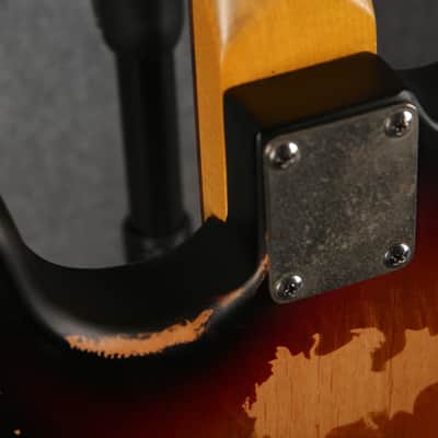 Vintage V6H ICON Electric Guitar - Distressed Tobacco Sunburst - 2nd Hand (166210) image 8