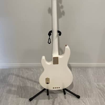 Music Man Stingray Classic Limited  Edition Gilded White  2012 - Gilded White image 9