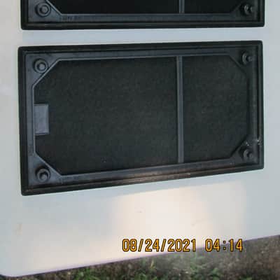 Memorex TRC-505 2 Way Corner Mount Speakers. One Pair image 5