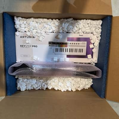 Arturia KeyStep Pro 37-Key MIDI Controller w/Dust Cover and Analog Carrying Case image 25