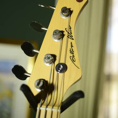 Bottom Wave P Bass Black image 3