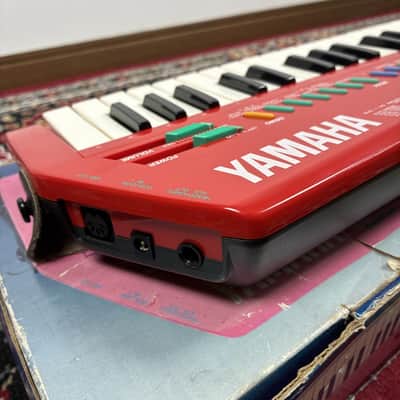 1987 Yamaha SHS-10R Red Keytar FM Digital Keyboard MIDI MIJ w/ Box & Strap image 6