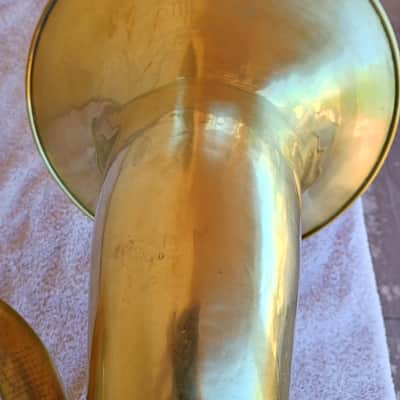 Reynolds Emperor baritone horn with mouthpiece and gig bag image 6
