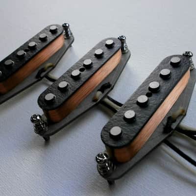 Stratocaster Alnico 2/5 MIXED Magnets Custom Guitar Pickups Set Fits Fender by Q pickups Strat image 3