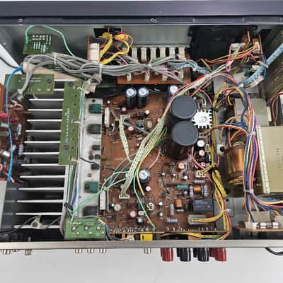 Luxman - LV-105 - Stereo Integrated (tube) Amplifier - Serviced image 4