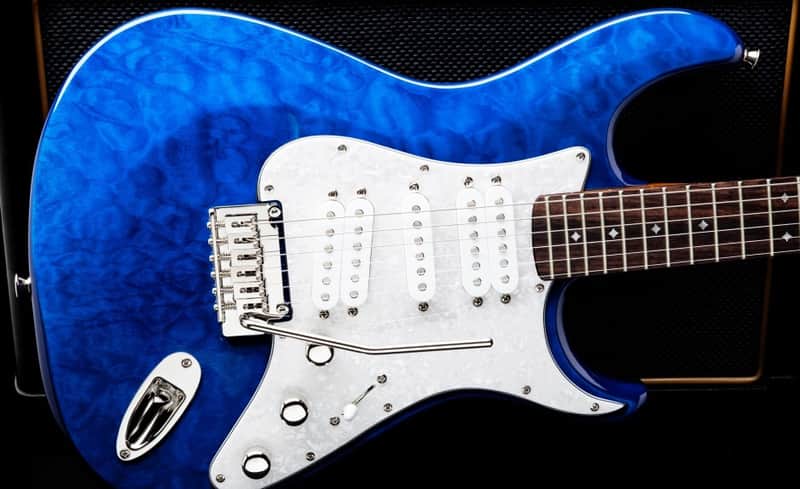 Dean Zelinsky Tagliare Z-Glide Custom Quilt Trans Blue image 1