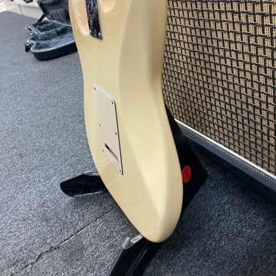 Fender Strat Plus with Rosewood Fretboard 1989 - Vintage White image 9