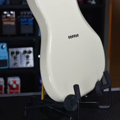 Fender Alternate Reality Series Electric XII with Pau Ferro Fretboard 2019 - Olympic White image 18