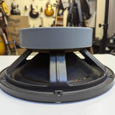 Super Clean! Meyer Sound 12 1/2