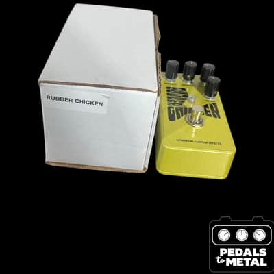 Lovepedal Rubber Chicken with box - Yellow - X15806 image 2