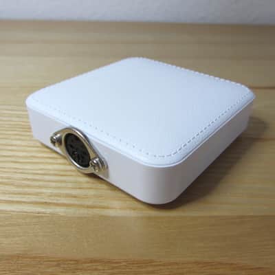 Rio MIDI USB Host Interface White image 2