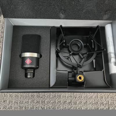 Neumann TLM 102 Studio Set with Shockmount 2013 - Present - Nickel image 1