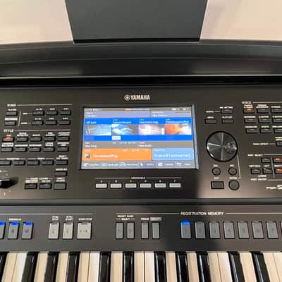 Yamaha PSR-SX720 61-Key Arranger Workstation 2024 - Present - Black image 2