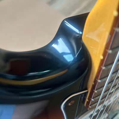 2006 Fender Stevie Ray Vaughan Stratocaster SRV Pau Ferro Fretboard Three-Color Sunburst image 6