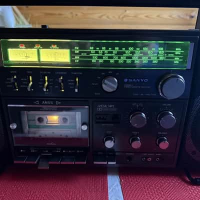 Sanyo M 9998LU Rare Vintage Cassette Boombox Getto blaster Serviced Warranty image 3