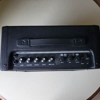 Fender Mustang I V.2 20-Watt 1x8" Modeling Guitar Combo 2013 - 2018 - Black image 2