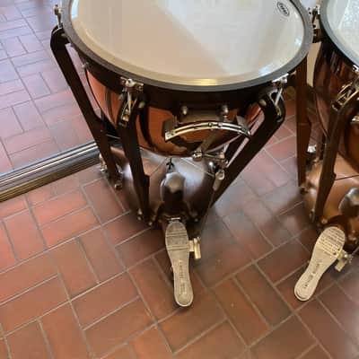 Excellent Set of 4 "Professional" Ludwig Copper Timpani, 23"/26"/29"/32"; with New Heads image 3
