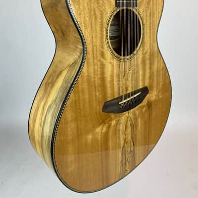 Breedlove 12-String - USA Hand Made Natural Figured Myrtle Wood Construction. Like new W/ OHSC image 3