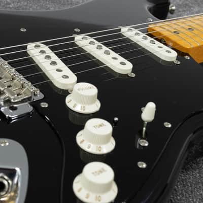Fender Custom Shop David Gilmour Stratocaster NOS 2008 - Black over 3-Color Sunburst image 5