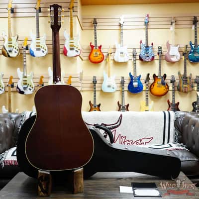 Gibson Custom Shop 1942 Banner J-45 Vintage Sunburst 4.00 LBS image 10