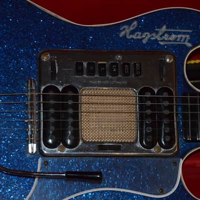 Hagstrom Hagström De Luxe Batman=real vintage1960=seen in J.Jarmusch's film 'Only Lovers Left Alive' image 12
