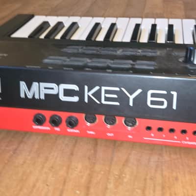Akai MPC Key 61 Standalone Workstation Synthesizer 2022 - Present - Black image 1