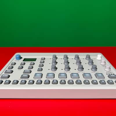 Elektron Model:Cycles Groovebox 2020 - Gray image 2