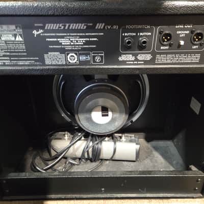 Fender Mustang III V.2 100-Watt 1x12" Modeling Guitar Combo 2013 - 2016 - Local Pickup Only image 2