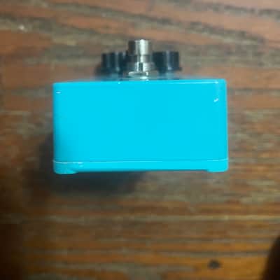 Rogue Analog Delay 2010s - Blue image 6