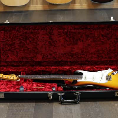 2020 Fender Custom Shop '64 Stratocaster Electric Guitar Relic Sunburst + COA OHSC image 22