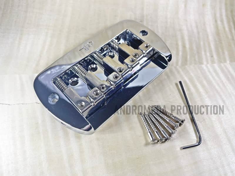 Genuine G&L Bridge Bass 4 string - Chrome image 1