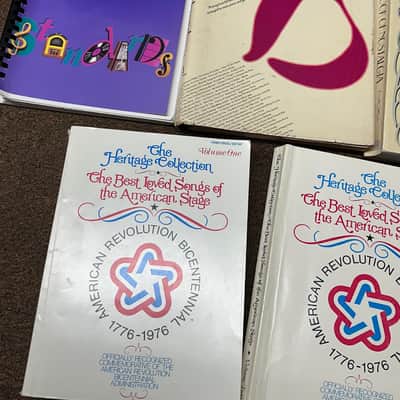 Lot of 5 Used Vintage Piano Books more than 400 SONGS including Broadway, Heritage Collection Book 1 & 2 , & More image 2