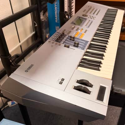 Yamaha MOTIF-ES7 76 Key Professional Music Workstation Synthesizer - Pre Owned *Pickup Only* image 9