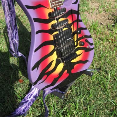GTX 33 George Lynch Tiger electric guitar with Roadrunner Hard case NICE!! image 2