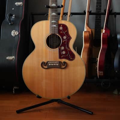 Gibson USA J-100 2016 Walnut Burst ギブソン 2016 Gibson J-100 Walnut Acoustic Electric Guitar | Guitar Chimp