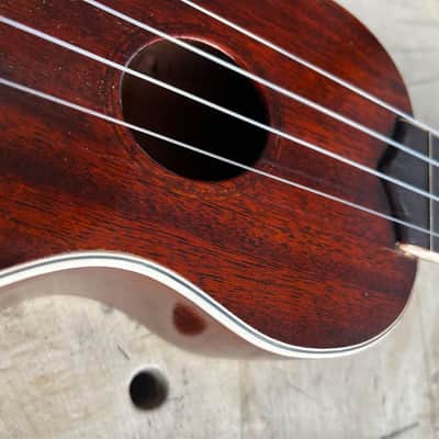 Rutan Style Two Soprano Ukulele 1920ies - Mahogany image 3