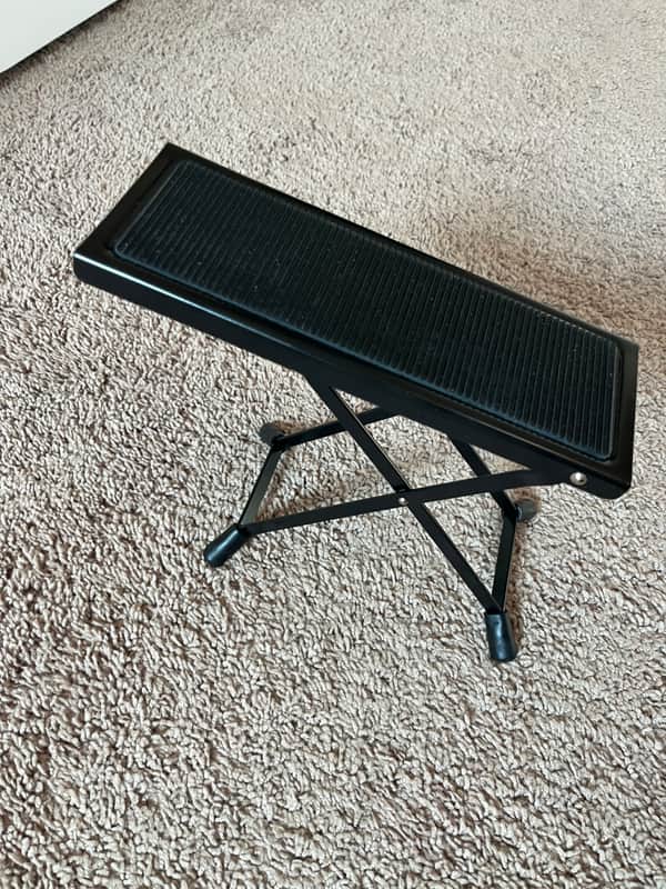 K&M 14650 Metal Music Stand image 1