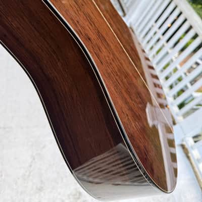 Bourgeois Signature TS dreadnought 2026 - Sunburst image 15