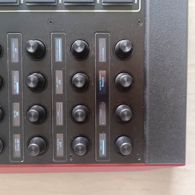 Akai MPC X Standalone Sampler / Sequencer 2017 - Present - Black image 5