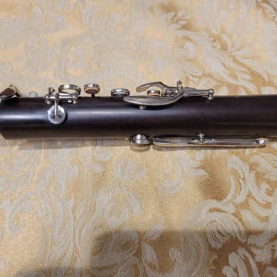 Boosey & Hawkes Edgeware Clarinet, Completely Overhauled with original M.P., Ligature & Cap image 4
