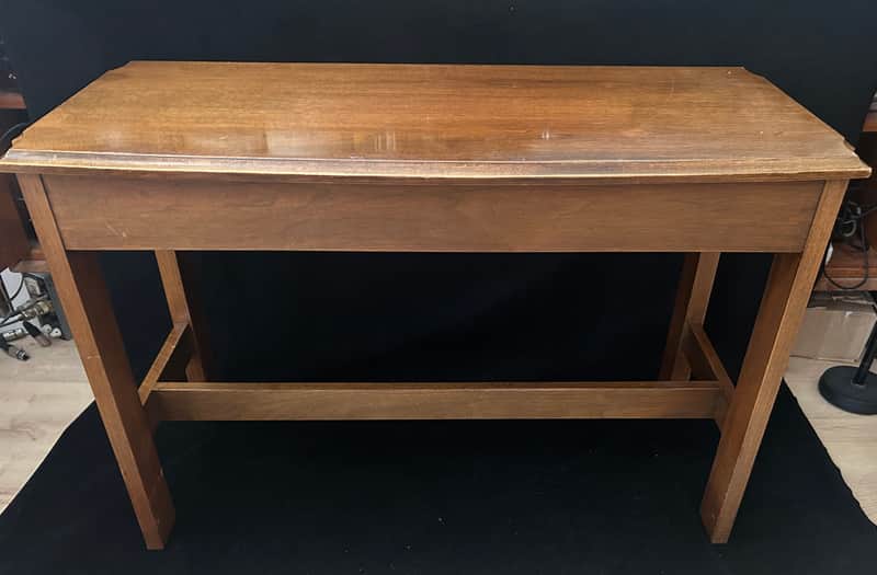 Hammond original bench image 1